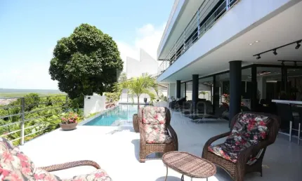 Casa para Venda em Porto Seguro, Centro, 4 suítes, 2 banheiros, 3 vagas