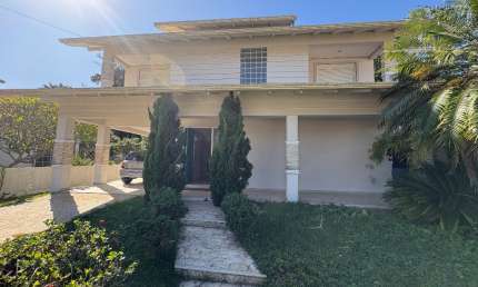 Linda casa no centro - Santo Amaro da imperatriz/SC