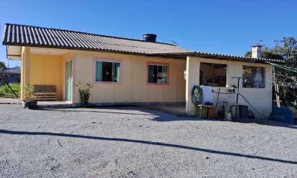 Casa com 2 Dormitórios no Braço São João - Santo Amaro da imperatriz/SC