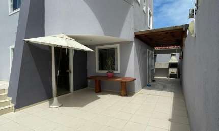 Casa com 4 quartos para alugar no Ipitanga, Lauro de Freitas 