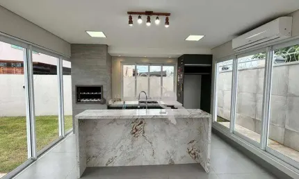 Sobrado com 3 dormitórios à venda, 312 m² por R$ 1.750.000 - Lagoa - Porto Velho/RO