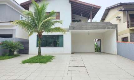 Casa com 3 quartos para alugar na Avenida Marjory da Silva Prado, 2605, Balneário Praia do Pernambuco, Guarujá