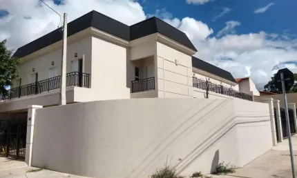 Casa para Venda em Sorocaba, Jardim Gonçalves, 2 dormitórios, 1 suíte, 3 banheiros, 2 vagas