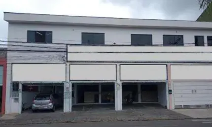 Salão Comercial para Venda em Votorantim, Protestantes, 6 dormitórios, 1 suíte, 5 banheiros