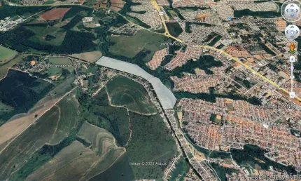 Terreno à venda na Rua Eugênia de Oliveira Cirne, Lopes de Oliveira, Sorocaba