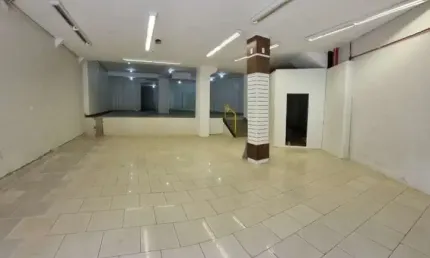 Salão Comercial para Venda em Sorocaba, Centro, 2 banheiros