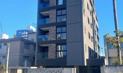 Cabral 635! excelente investimento, venha conferir! apartamentos e studios  com diferenciais exclusivos.
