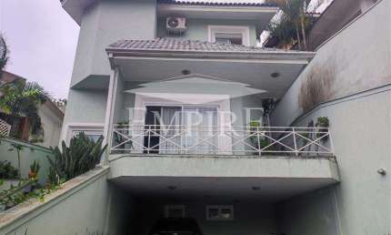 Casa com 4 quartos à venda na Rua Quaresmeira, Arujázinho IV, Arujá
