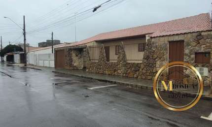 Casa para Venda em Boituva, CHACARA LABRONICE, 3 dormitórios, 1 suíte, 2 banheiros, 4 vagas