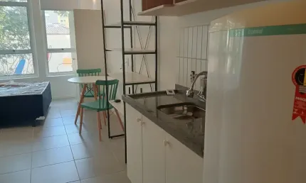 Kitnet / Stúdio para alugar na Avenida Ipiranga, 952, República, São Paulo