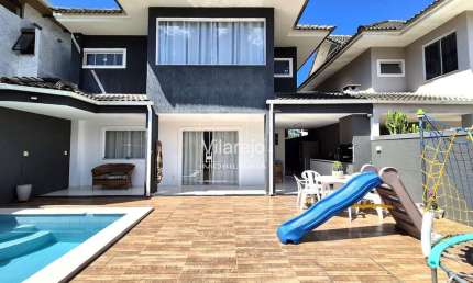 Casa em Condomínio 4 Suítes Amplas Piscina 243m² Vargem Peq.