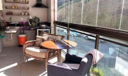 Apartamento Venda 3 Suítes Mobiliado em Itaipava com 92m²