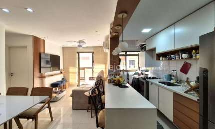 Apartamento à Venda 2 Quartos Piscina Varanda Sol da Manhã Barra Olímpica 70m²