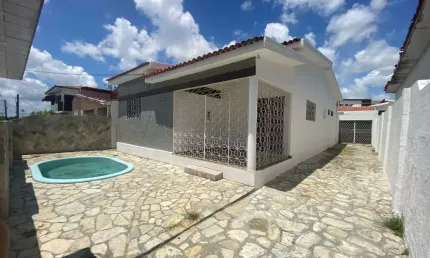Casa com 3 quartos à venda no Jaguaribe, João Pessoa 