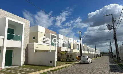Casas em Condomínio Próximo à Praia – Conforto, Lazer e Exclusividade!