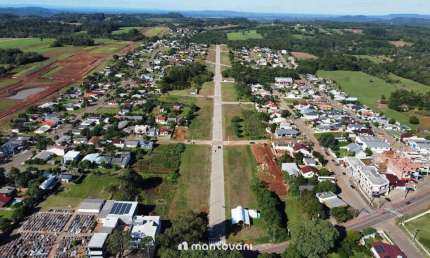 Terreno à venda na Avenida Prefeito Orlando Oscar Baumhardt, 2115, Linha Santa Cruz, Santa Cruz do Sul