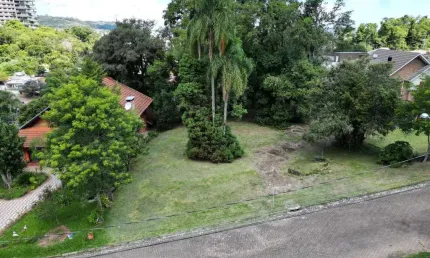 TERRENO COM 490,05M2 NO CONDOMÍNIO COSTA LESTE EM SANTA CRUZ DO SUL