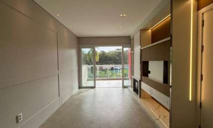 Apartamento semi mobiliado disponível para venda no Condomínio Parque Europa