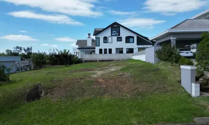 Terreno à venda na Avenida Leo Kraether, 713, Country, Santa Cruz do Sul