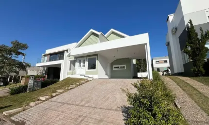 Casa com 3 quartos à venda na Avenida Leo Kraether, 3300, Country, Santa Cruz do Sul