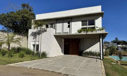 Casa espetácular e totalmente mobiliada no Reserva do Arvoredo