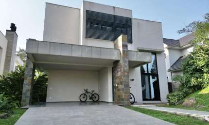 Casa com 3 quartos à venda na Alameda Terceira, 1600, Jardim Europa, Santa Cruz do Sul