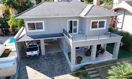 Belíssima Casa de alto padrão no Condomínio Costa Norte
