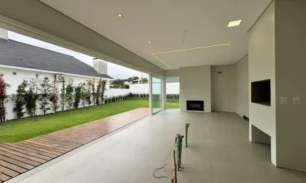 Casa com 3 quartos à venda na Avenida Leo Kraether, 713, Country, Santa Cruz do Sul