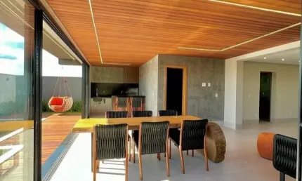 Casa com 3 quartos à venda na Rua Luiz Vaz de Camões, 78, Jardim Maria Helena, Taboão da Serra