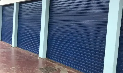 Ponto comercial para alugar na Rua Cardoso de Morais, 237, Bonsucesso, Rio de Janeiro