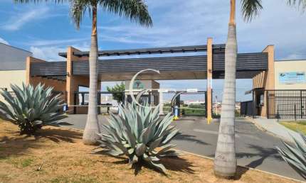 Terreno no Condomínio Gardenville Para Venda no bairro Residencial Garden Ville em Itu