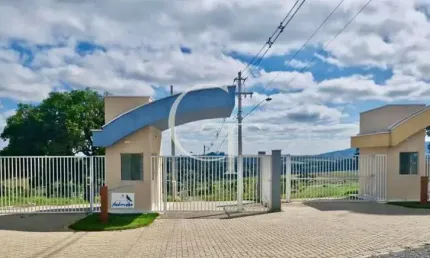 Terreno à Venda no Condomínio Residencial Juriti -Araçoiaba da Serra SP