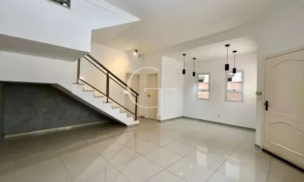 Casa disponível para Venda Localizada no Condomínio Village Bella Vista em Itu/SP.