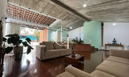 Sala mobiliada para área da saúde no Bairro Brasil – pronta para atender com excelência