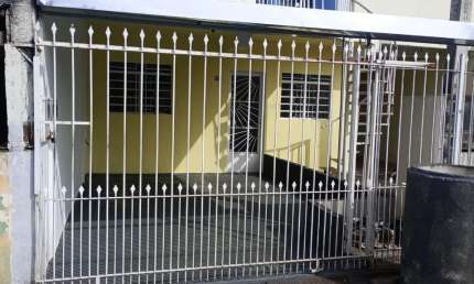 Casa com 2 quartos para alugar na Rua Maria Balaban, 400, Umbará, Curitiba
