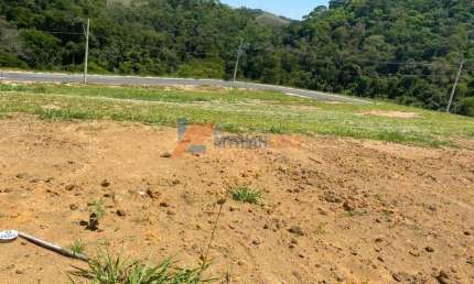 Terreno à venda na dos Metalúrgicos, 1, Reserva do Vale, Volta Redonda por R$ 195.000