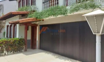 Casa com 4 quartos à venda na Silva Ramos, 174, Jardim Normandia, Volta Redonda por R$ 1.590.000