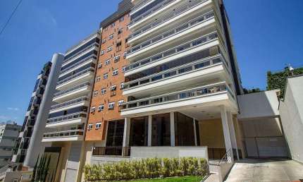 Cobertura para Venda em Criciúma, Centro, 4 dormitórios, 2 suítes, 4 banheiros, 3 vagas