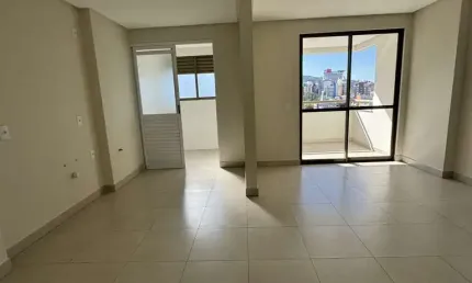 Apartamento para Venda em Criciúma, Centro, 3 dormitórios, 1 suíte, 2 banheiros, 2 vagas