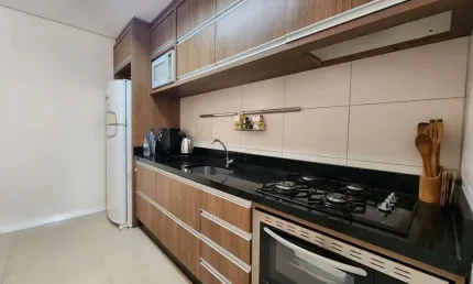Apartamento para Venda em Criciúma, Centro, 3 dormitórios, 1 suíte, 2 banheiros, 1 vaga