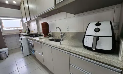 Apartamento para Venda em Criciúma, Centro, 3 dormitórios, 1 suíte, 2 banheiros, 2 vagas