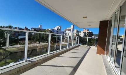 Apartamento para Venda em Criciúma, Pio Corrêa, 3 dormitórios, 1 suíte, 3 banheiros, 2 vagas