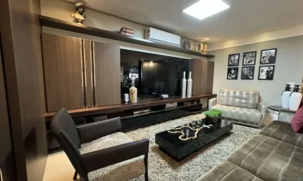 Apartamento para Venda em Criciúma, Centro, 3 dormitórios, 2 suítes, 4 banheiros, 2 vagas