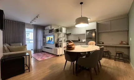Apartamento para Venda em Criciúma, Centro, 3 dormitórios, 1 suíte, 2 banheiros, 1 vaga