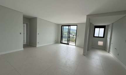 Apartamento para Venda em Criciúma, Centro, 3 dormitórios, 3 suítes, 3 banheiros, 2 vagas