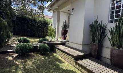 Casa para Venda em Criciúma, Ana Maria, 3 dormitórios, 1 suíte, 2 banheiros, 2 vagas