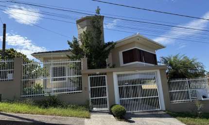 Casa para Venda em Criciúma, Santo Antônio, 3 dormitórios, 1 suíte, 3 banheiros, 4 vagas