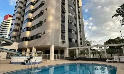 Apartamento para Venda em Criciúma, Centro, 3 dormitórios, 1 suíte, 3 banheiros, 2 vagas