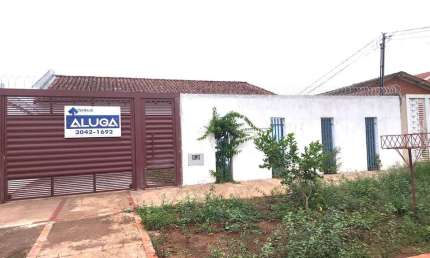 Casa com 3 quartos para alugar na Rua Palestina, 1016, Vila Palmira, Campo Grande