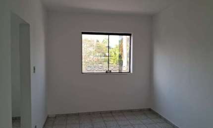 Sala comercial para alugar na Rua Visconde de Inhaúma, 1190, Osvaldo Cruz, São Caetano do Sul por R$ 3.000